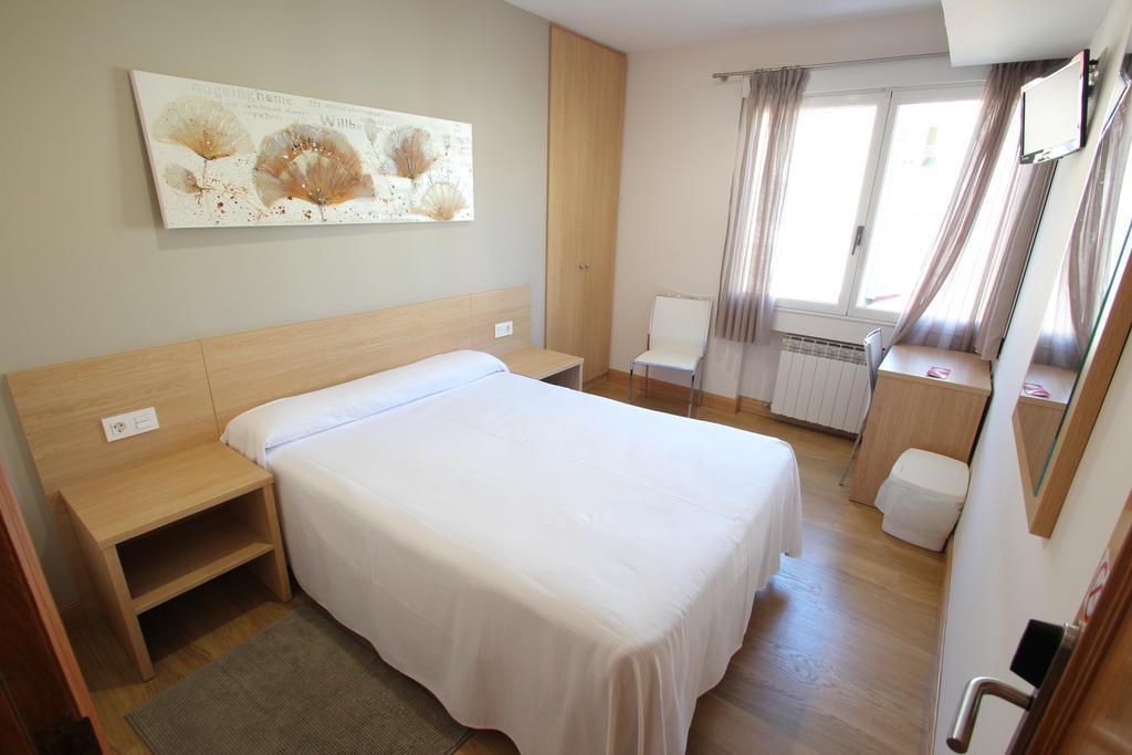 Pension Txarriduna Elgoibar Zimmer foto